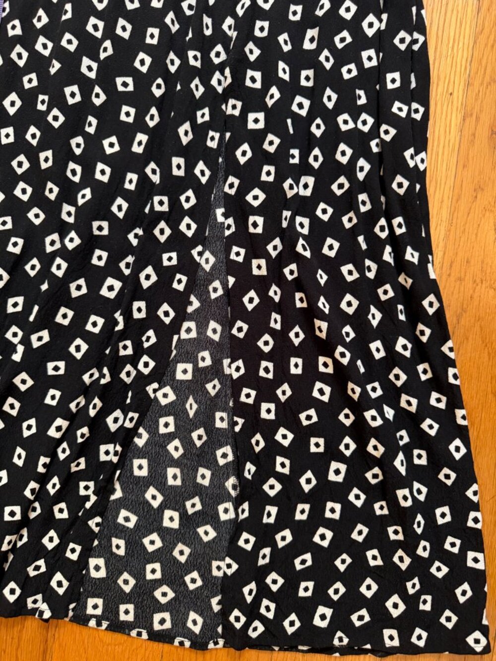 & OTHER STORIES Geometric Print Puff Sleeve Midi Dress In Black & White - Size 8 - Picture 5 of 12